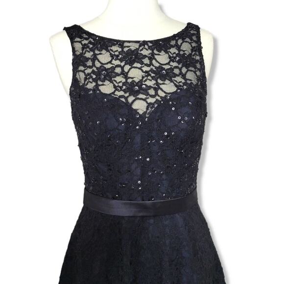 Mori Lee Lace Sequin Button Back Dress in Black Size 8 - Picture 7 of 15